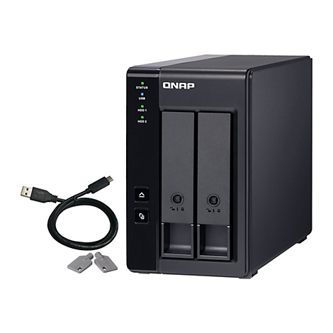 Serveur NAS QNAP noir, cÃ¢ble USB et deux clÃ©s grises sur fond blanc.