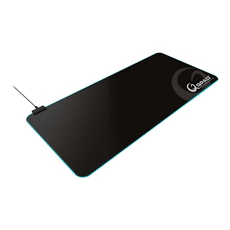 Schwarzes rechteckiges Mauspad mit blauer Umrandung und Kabel. QPAD Logo rechts unten.