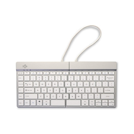 Eine silberne, klappbare Tastatur mit weißem Kabel vor weißem Hintergrund.