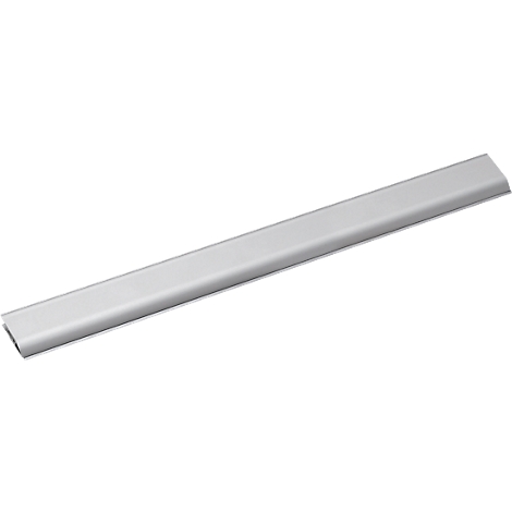 Un profil argenté et allongé avec des bords arrondis. Le matériau semble être du métal.