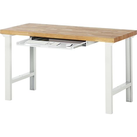 Schreibtisch mit heller Holzplatte, weißen Beinen und ausziehbarem Fach für Tastatur und Maus.