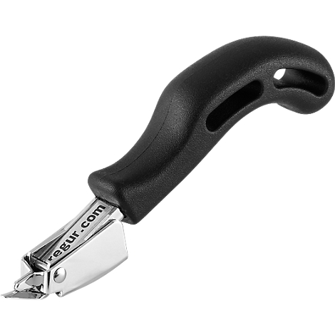A black staple remover on a white background. The handle has an ergonomic shape, the blade is silver, with the label 'regur.com'.
