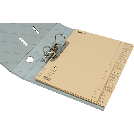 Classeur bleu clair avec papier beige, mécanisme à anneaux métalliques, fond blanc.