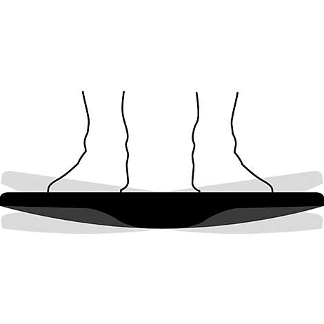 Des personnes se tiennent debout sur une planche d'équilibre noire qui bascule. Les pieds sont vus en détail.