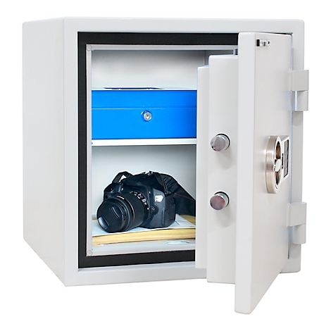 Open kluis met camera, documenten en blauwe doos. Witte kluis met zwart frame.
