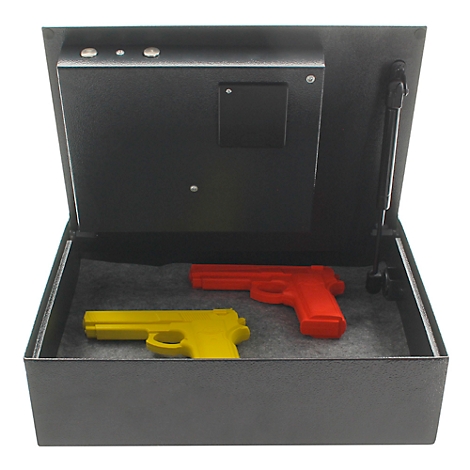 Geöffnete schwarze Pistolenbox mit gelber und roter Spielzeugpistole.
