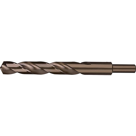 Close-up van een metalen boor met spiraal en schacht.