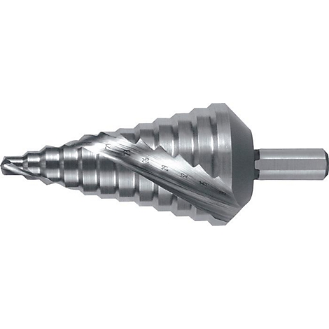 Ein Stufenbohrer aus Metall, mit abgestuften Spiralen und einem hexagonalen Schaft.
