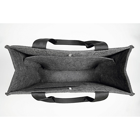 Sac en feutre gris vu d'en haut. Poignées noires. Plusieurs compartiments à l'intérieur, fermables avec des boutons.
