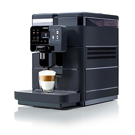 Schwarze Kaffeemaschine mit Cappuccino in einem Glas. Auf dem Display sind Symbole zu sehen.