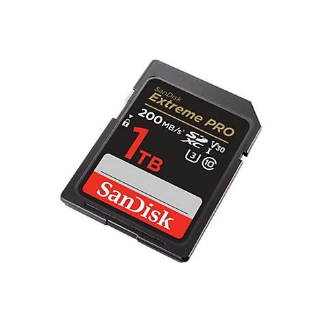 Carte SD Sandisk Extreme Pro noire, stockage 1 To, lettrage et logos.