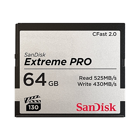 Eine schwarze SanDisk Extreme PRO CFast 2.0 Speicherkarte mit 64 GB SpeicherkapazitÃ¤t. Aufschrift: 525MB/s Lesen, 430MB/s Schreiben.