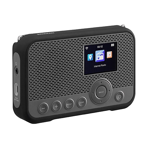 Schwarzes tragbares Sangean Internetradio mit Display, Lautsprechergitter und Bedienknöpfen auf weißem Grund.