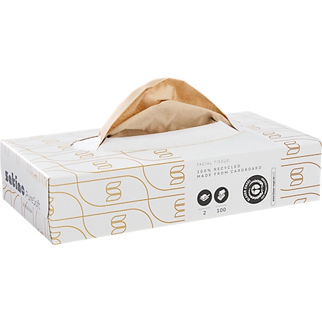 Weiße Kosmetiktücherbox von Satino mit braunem, recyceltem Tuch, das oben herausragt.