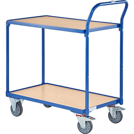 Chariot bleu à deux niveaux, étagères brun clair et roues grises.