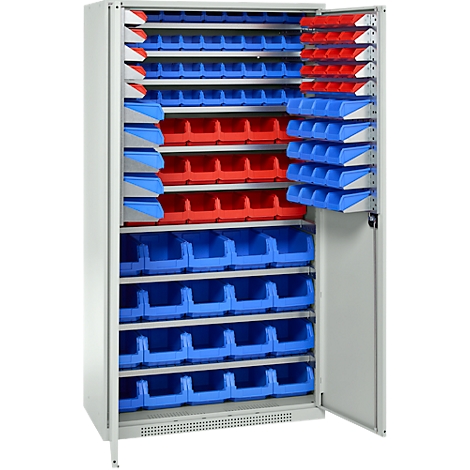 Une armoire à outils ouverte avec des conteneurs bleus et rouges, porte ouverte à droite.