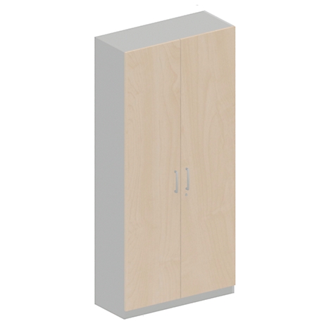 Une armoire haute à deux portes avec des portes marron clair et des poignées argentées, se dresse sur un fond gris.