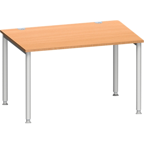 Een rechthoekig bureau met een lichtbruin tafelblad en zilverkleurige poten. De tafel staat tegen een witte achtergrond.