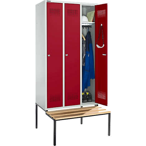 Schäfer Shop Genius Taquilla con banco, 3 compartimentos, anchura compartimento 300 mm, cerradura de cilindro, gris luminoso/rojo rubí