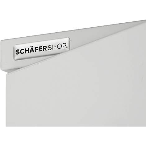 Detail of a white object with the inscription "SCHÄFERSHOP."