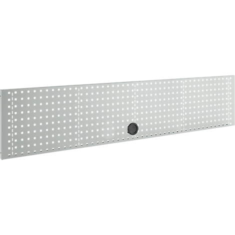 Metalen paneel met vierkante gaten en een ronde inzet.