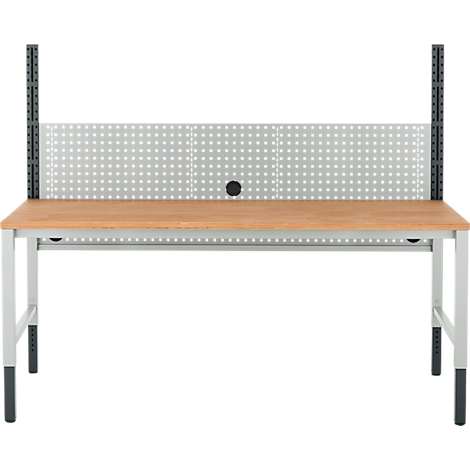 Werkbank met houten blad, grijze metalen poten en pegboard.