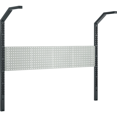 Grijs stalen frame met geperforeerd plaatstaal. Rechthoekige vorm, twee palen met verlichting. Tussen de palen is geperforeerd plaatstaal bevestigd.