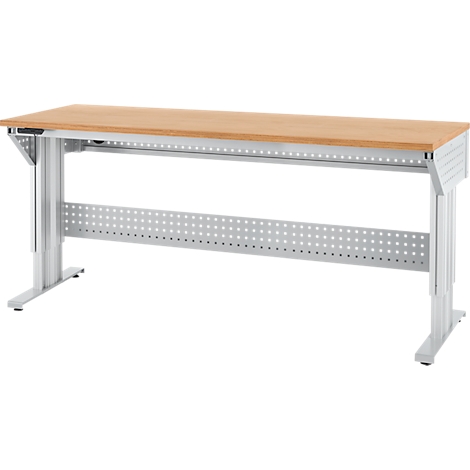 Lichtbruine bureau, metalen poten, rechthoekige vorm. Houten bovenkant. Schroeven en gaten. Lege omgeving.