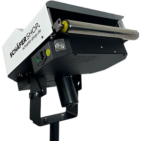 Zwart-wit apparaat met zilveren rol en de belettering SCHÄFER SHOP.