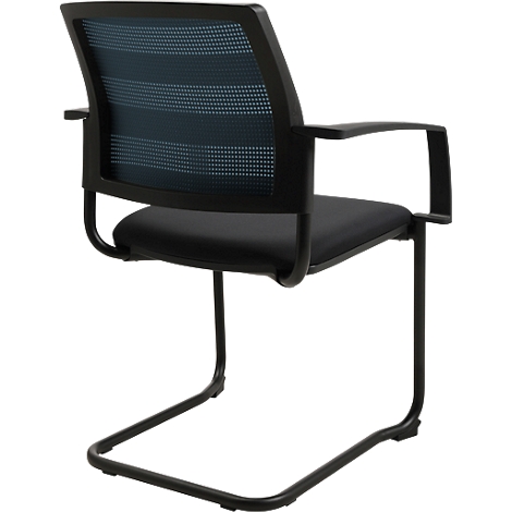 Schwarzer Freischwinger-Bürostuhl, Mesh-Rückenlehne, Armlehnen. Die Sitzfläche ist aus Stoff.