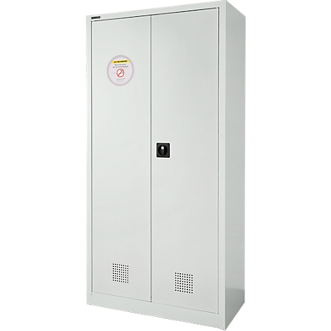 Witte metalen kast, twee deuren, zwarte handgreep. Sticker met rood verbodssymbool.