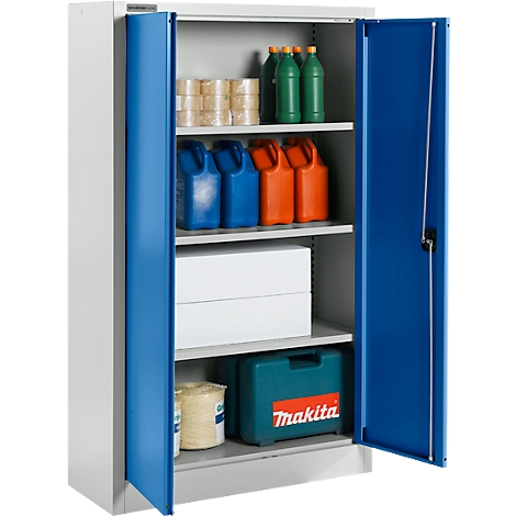 Offener Stahlschrank mit blauem Rahmen und Fachböden. Auf den Böden stehen Rollen, Kanister, Boxen und eine Werkzeugkiste.