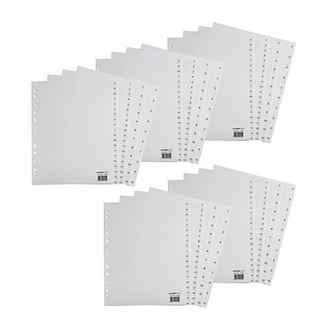 Plusieurs piles de cartes perforées. Les cartes comportent des séquences de chiffres et des trous sur le bord gauche.