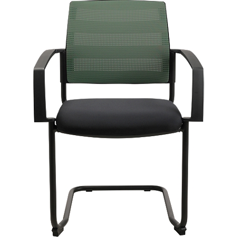 Chaise de bureau noire cantilever avec dossier en filet vert et accoudoirs.