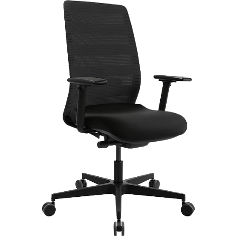 Chaise de bureau noire avec dossier en maille, accoudoirs et roulettes. La chaise est sur un fond clair.