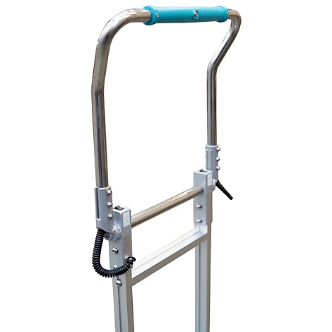 Silberner Metallgriff mit türkisblauem Handschutz an einem stabilen Gestell.