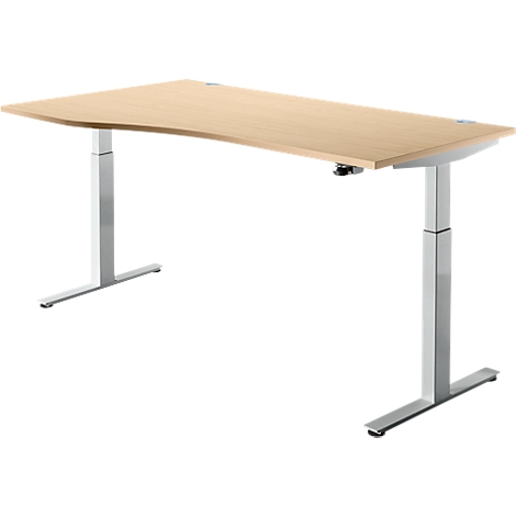 Ein verstellbarer Schreibtisch mit hellbrauner Tischplatte und silbernen Beinen. Das Design ist modern und minimalistisch.