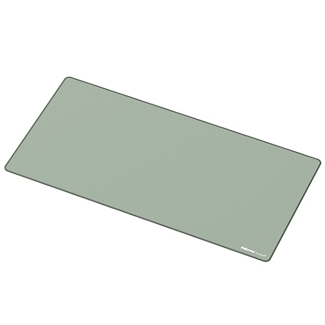 Aufgefächerte, farbige Mousepads mit Nähten. Der Schriftzug Fellowes ist sichtbar.