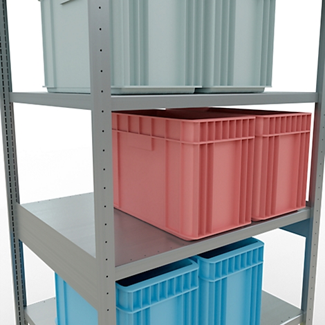 Una estantería de metal gris con cajas de plástico en azul, rosa y azul claro. Las cajas son de diferentes tamaños.