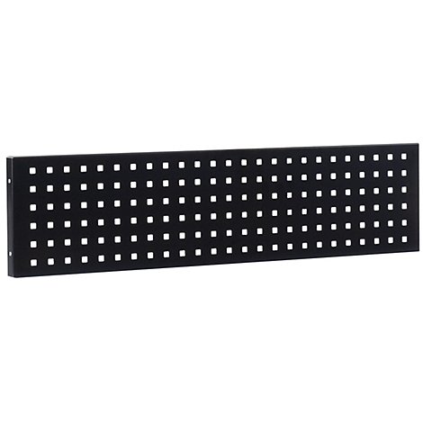 Grille métallique rectangulaire noire avec de nombreux petits trous carrés.