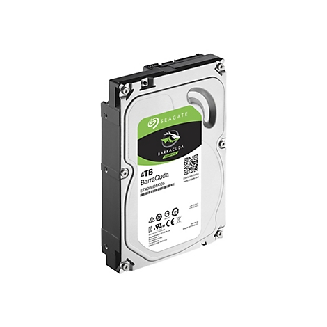 Eine Festplatte mit grünem Aufkleber, Aufschrift Seagate und 4 TB BarraCuda.