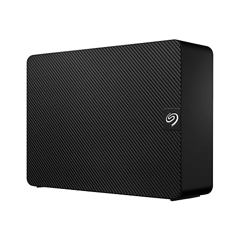 Schwarze externe Festplatte mit Seagate Logo. Die Oberfläche hat ein diagonales Muster.