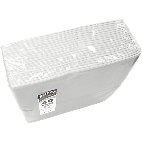 Un paquet de serviettes blanches, enveloppé dans du film plastique. L'étiquette indique "PRO Delappe 40 Serviettes".