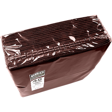 Un paquet de serviettes brun foncé, emballé dans du plastique. L'étiquette indique '40 serviettes'.