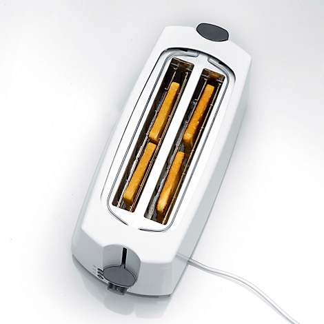 Weißer Toaster mit Toastscheiben, Kabel, Drehregler und zwei Toastschlitzen.