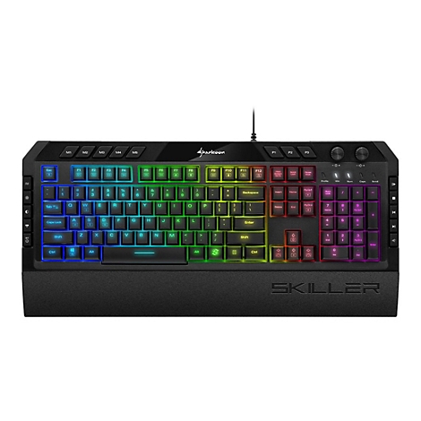 Schwarze Sharkoon Gaming-Tastatur mit bunter RGB-Beleuchtung und integrierter Handballenauflage vor weißem Hintergrund.