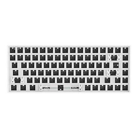 Weiße, mechanische Tastatur-Basis ohne Tasten mit sichtbaren schwarzen Switches auf weißer Platte.
