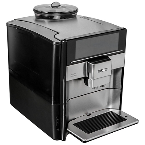 Kaffeevollautomat in Schwarz und Silber, Marke Siemens. Geöffnete Tropfschale, Drehknopf oben, Digitalanzeige.