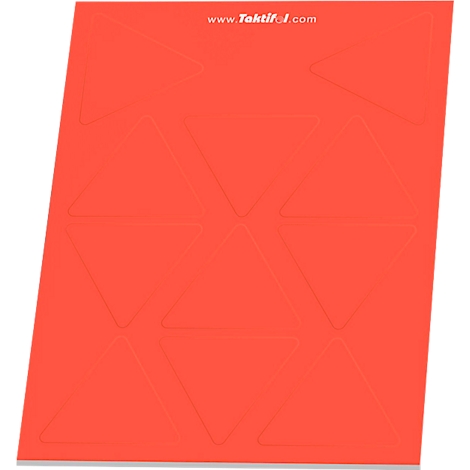 Feuille rouge avec triangles découpés. En haut, en blanc, "www.Taktif.com".