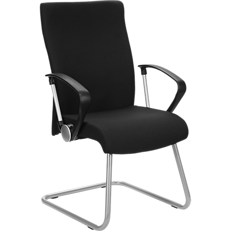 Silla de oficina negra con reposabrazos y estructura cromada.